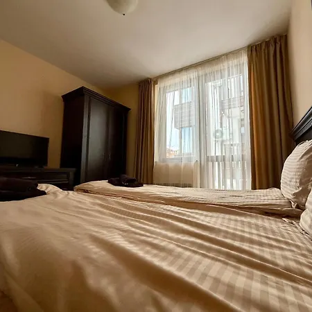 아파트 Royal Park Home2host *